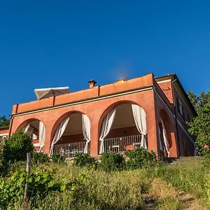 agriturismo-cerrolungo.hotelitalianriviera.com/